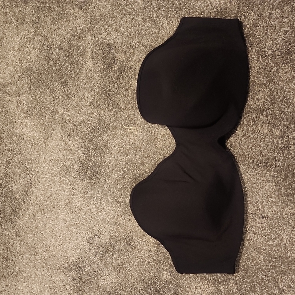 L'image strapless bra